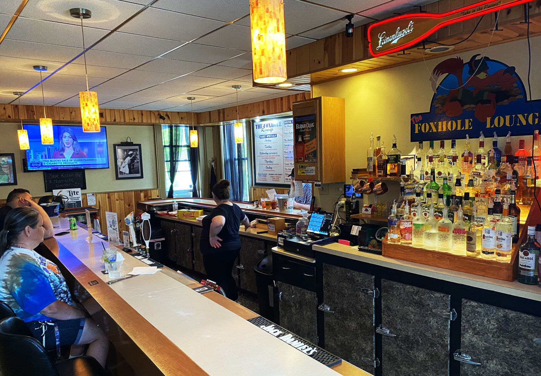 Mount Pleasant Man Who May Be Wisconsin's Oldest World War II Vet, Dies At 106 Foxhole Lounge